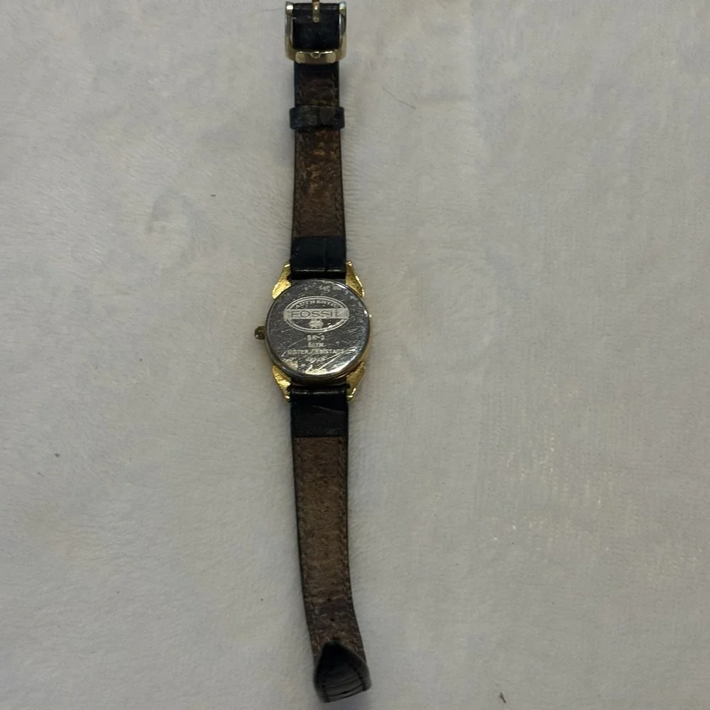 Vintage Fossil SK-3 Skeleton Dial Women's Watch Black Leather Quartz Japan